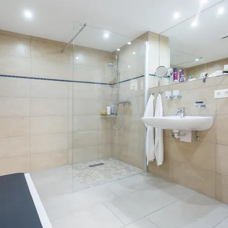 Haus Meeresbrise - 04 Strandnah * Juliusruh